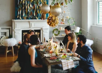 Decoration Ideas (Credit : hearstapps)