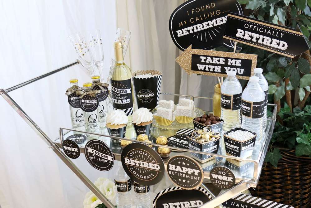 Food Ideas for Retirement Party (Credit : catchmyparty)