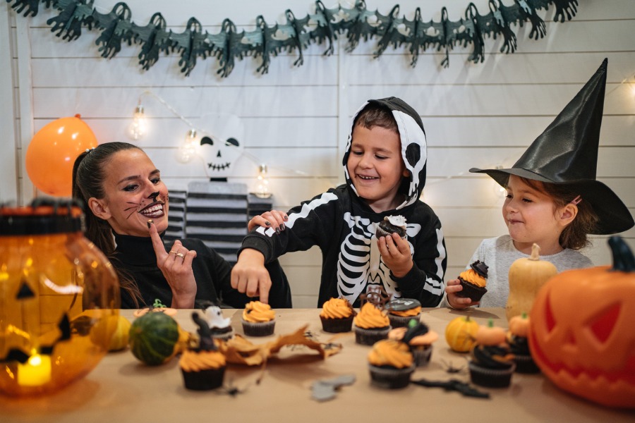 Halloween Party Games (Credit: Bounce U)