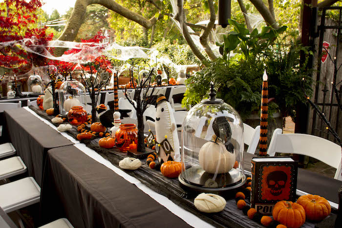 Table Decor Ideas (Credit : karaspartyideas)Table Decor Ideas (Credit : karaspartyideas)