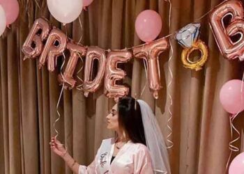 Bachelorette Party Ideas (Credit: bonobology)
