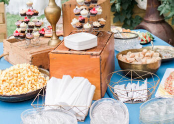 Backyard Party Food Ideas (Credit: The Bump)