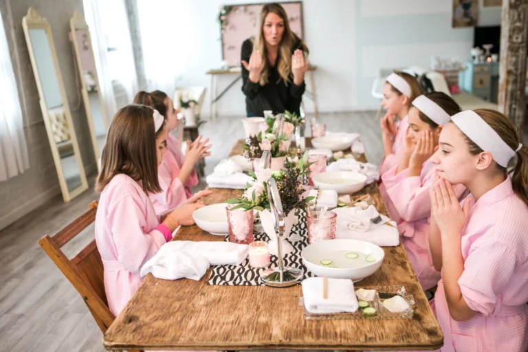 Spa Birthday Party Activities (Credit: Pop Sugar)