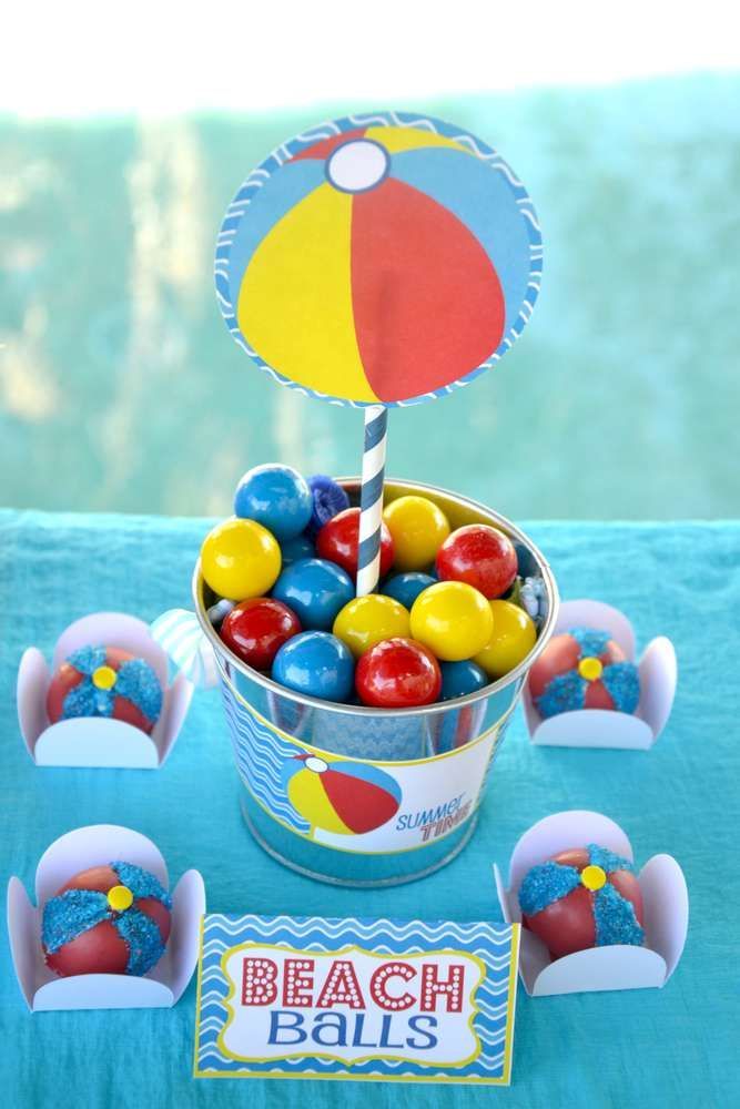 Summer Pool Party Favors (Credit: Otosection)