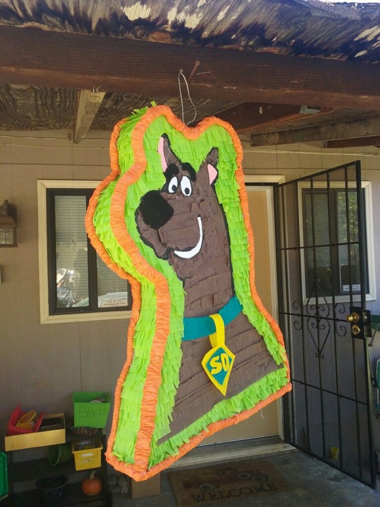 Scooby Doo Pinata