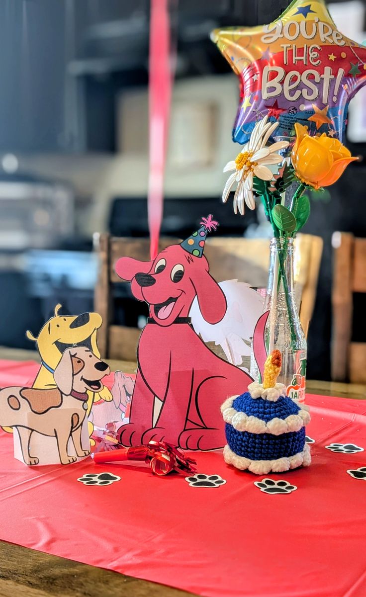 Clifford the Big Red Dog birthday party4