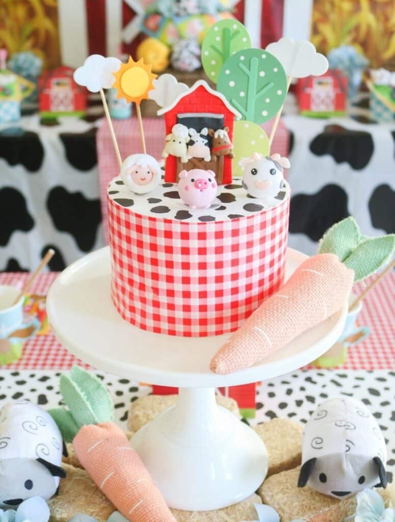 Farm Birthday Cakes