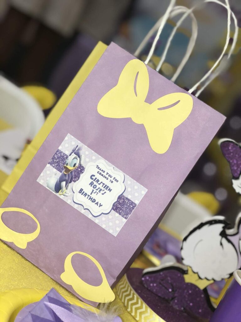 Daisy Duck Birthday Party Favors