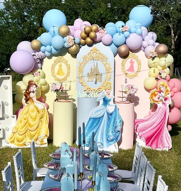 pastel blue and pink balloon arch