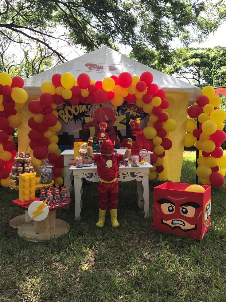 The Flash birthday party ideas4