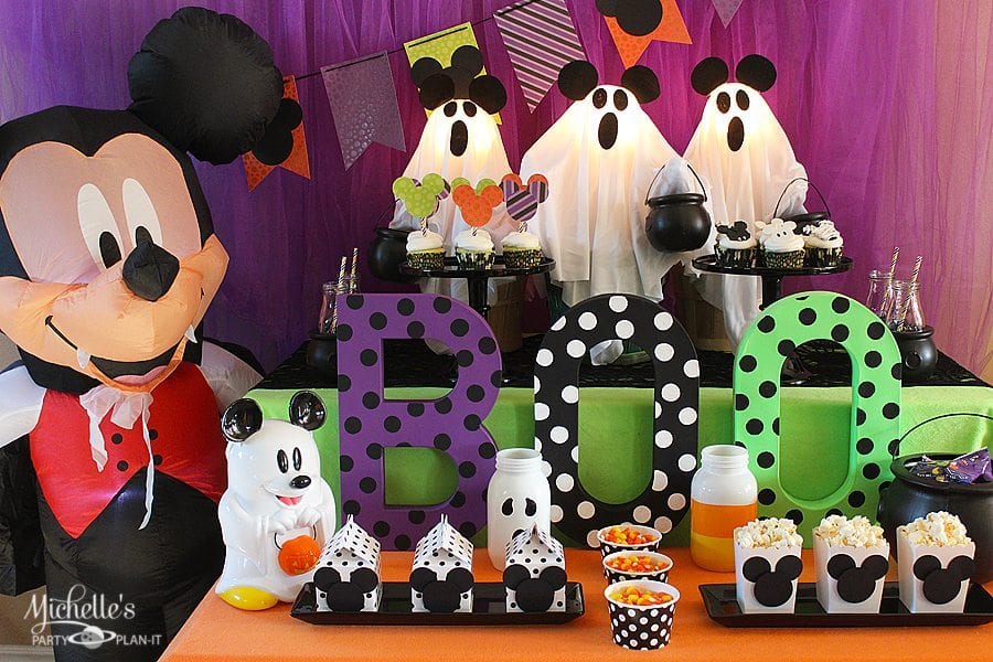 Mickey Halloween 2 1