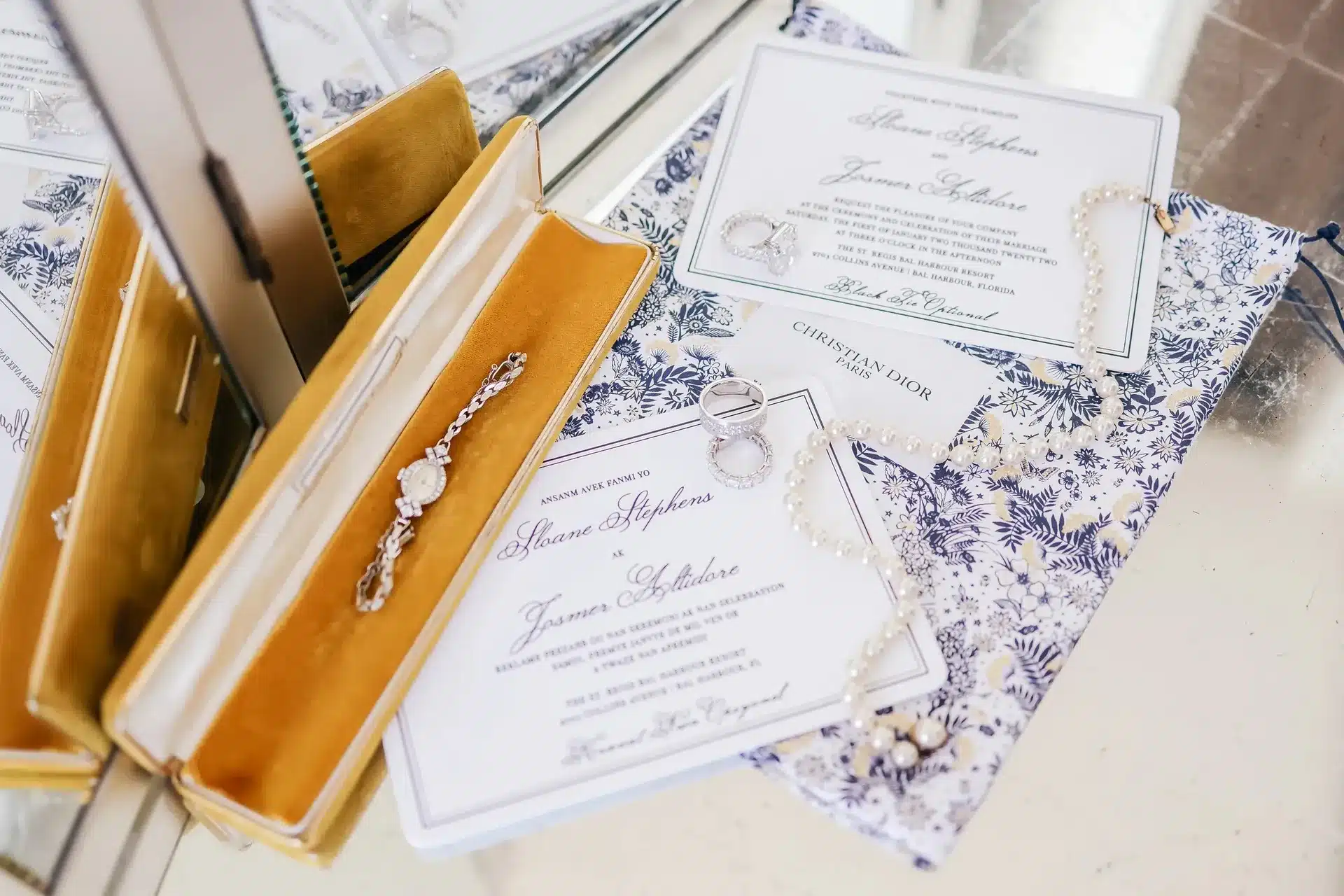 10 Romantic Wedding Party Invitations to Perfect Your Love Story