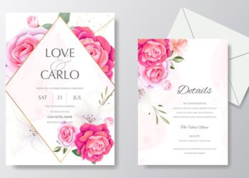 Rose Wedding Invitations (Credit: freepik)