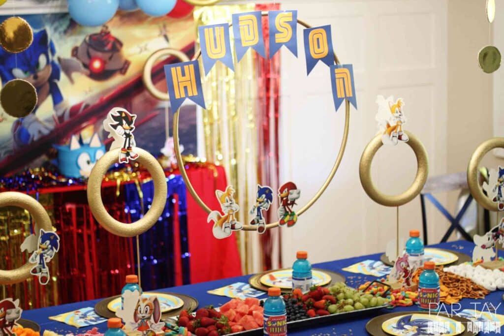 DIY Sonic Ring Centerpiece