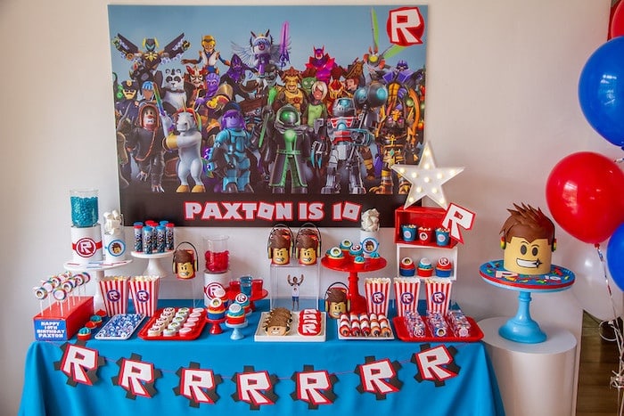 Roblox themed Snack table decor