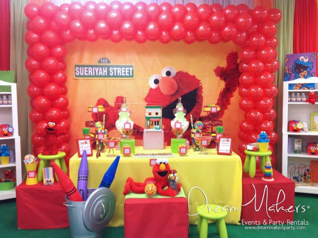 Red Balloon backdrop for Elmo inspired birthday party