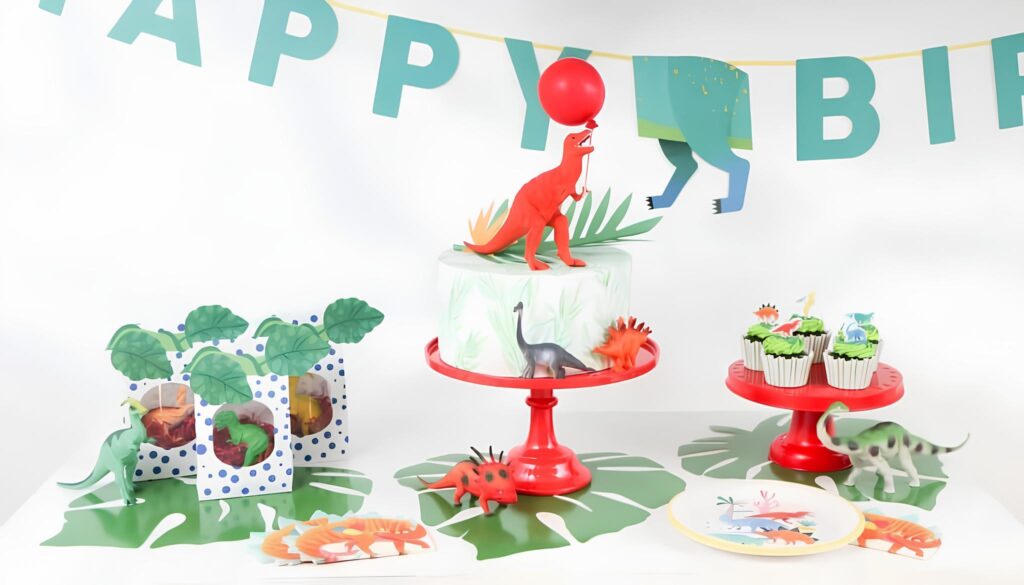 DIY Dinosaur T-Rex Cake Topper