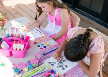 Crafts for a Cause in Summer
