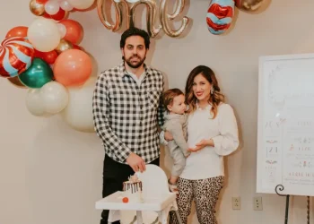 Baby’s First Christmas Mini-Party Ideas 1