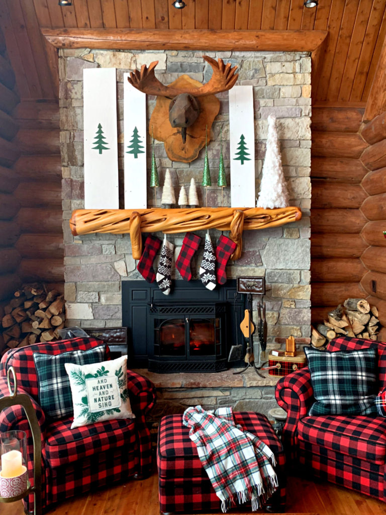 Cozy Cabin Holiday Party Ideas 1