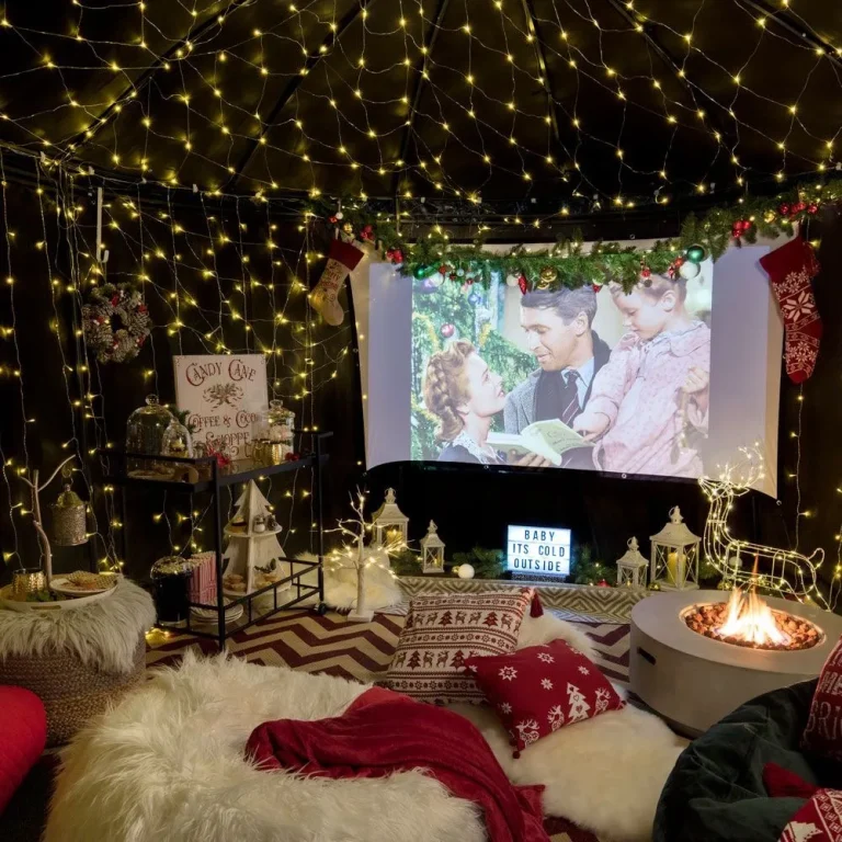 Holiday Movie Marathon Party Ideas 1
