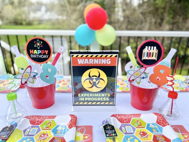 Kids’ Holiday Science Party Ideas 1