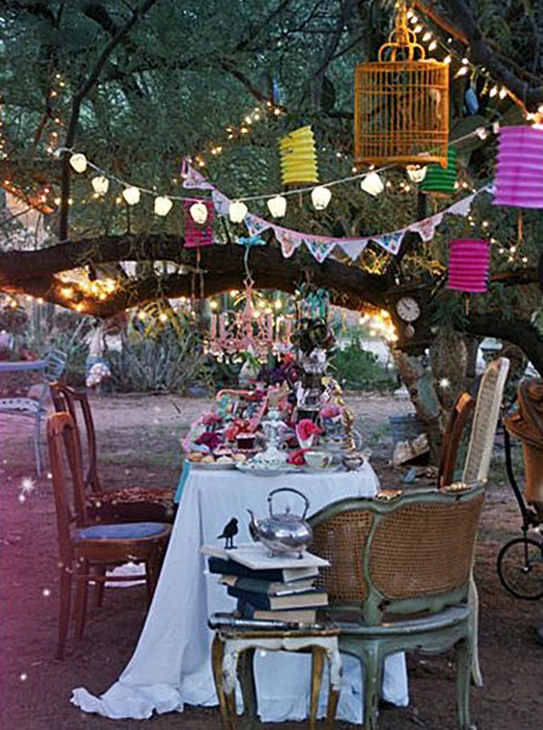 Alice in Wonderland Wedding Ideas