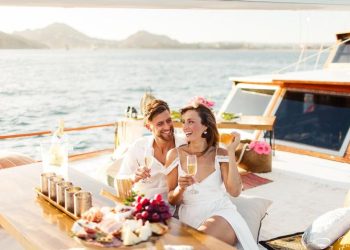 Luxury Yacht Wedding Party Ideas