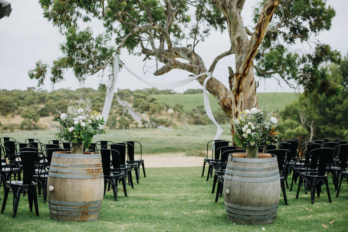 Vineyard Chic Wedding Ideas + Free Invitations
