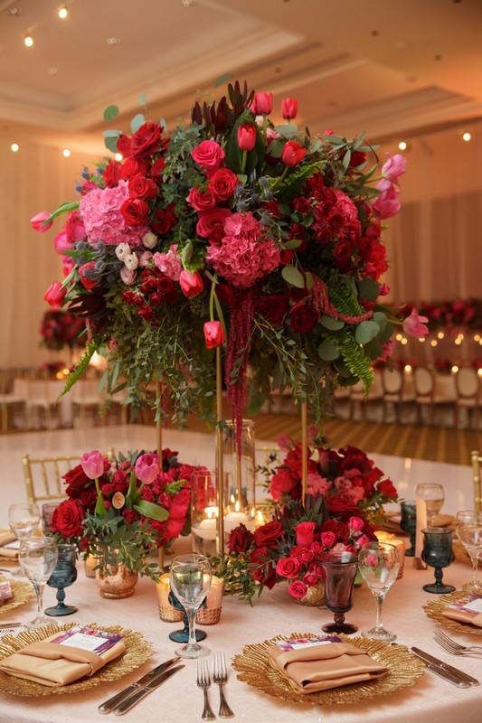 Bold Red Accent Wedding