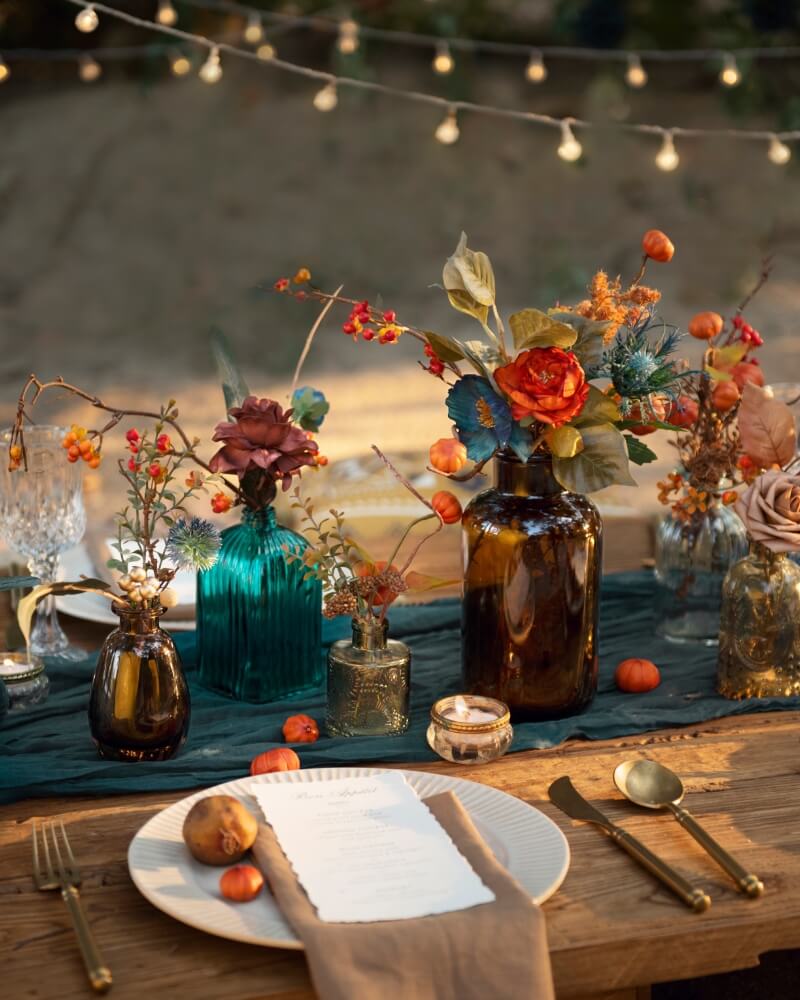 Fall Wedding Ideas & Free Invitations