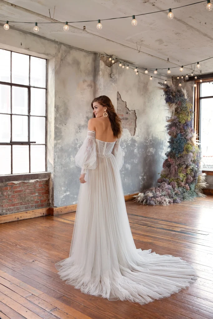 Fantastic Wonderland Wedding 