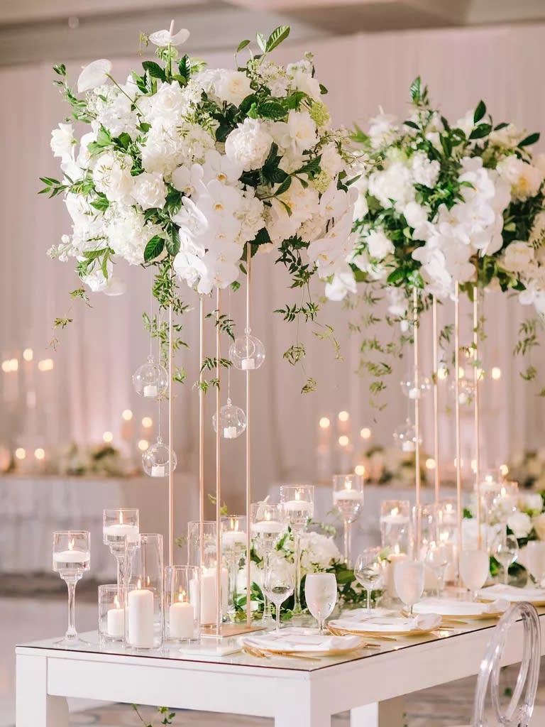 Fantastic Wonderland Wedding 