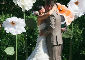 Giant Flowers Wedding