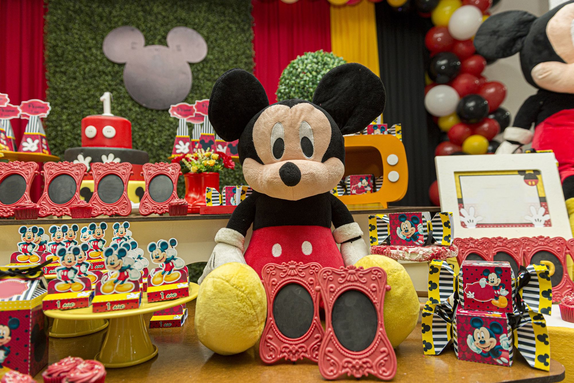 Mickey Mouse party 1
