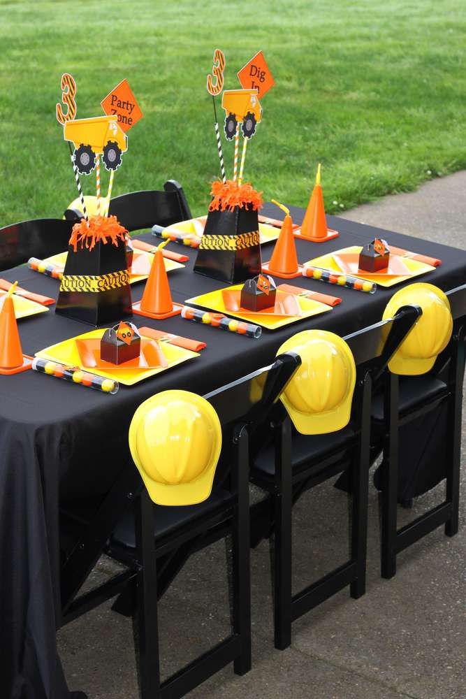 dump truck birthday party ideas3