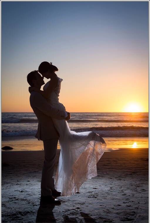 tropical charm wedding