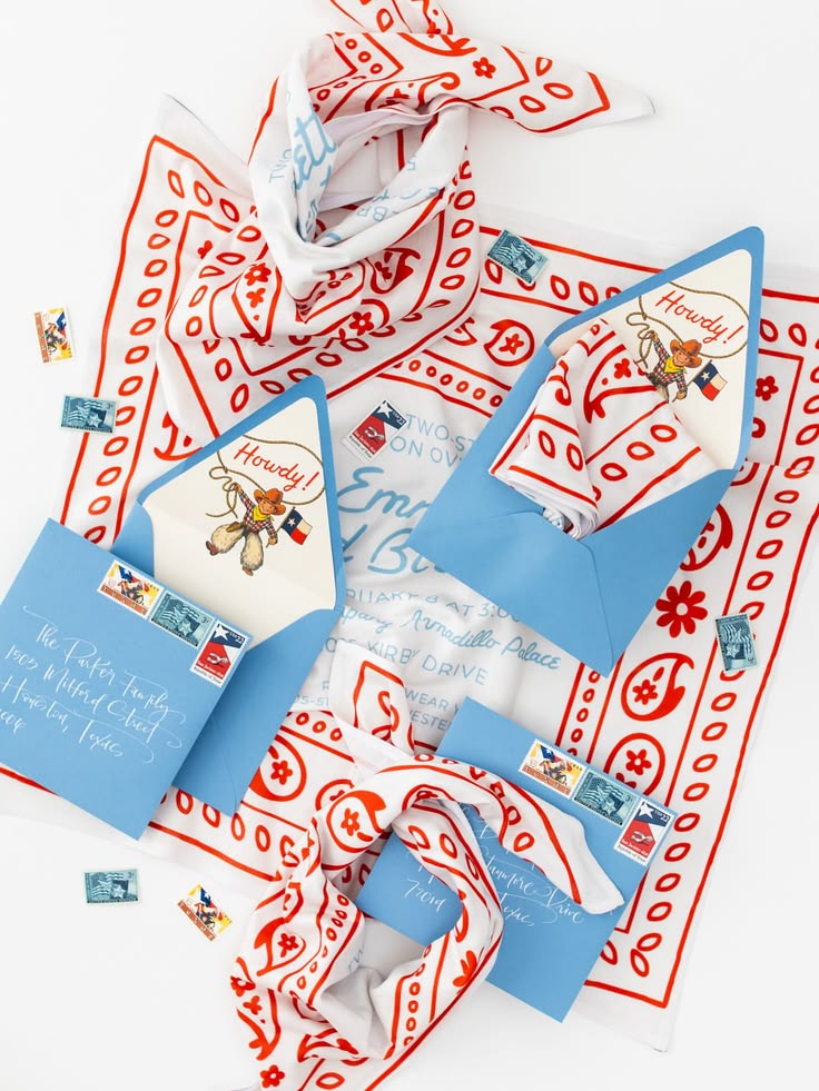 How to Create Matching Invitation and RSVP Cards