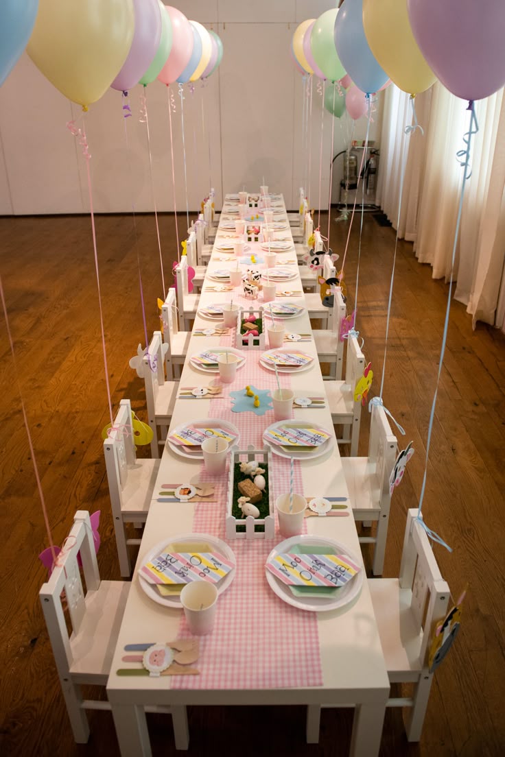 How to Plan a Party With a Tight Budget