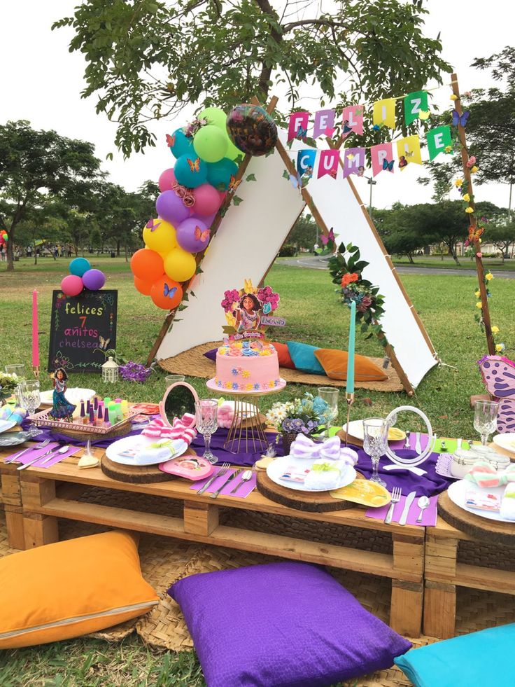 how to plan a mixed-age birthday party